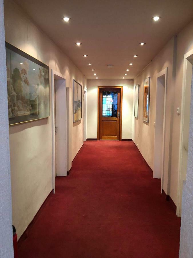 Eppstein Hotel Zum Taunus מראה חיצוני תמונה